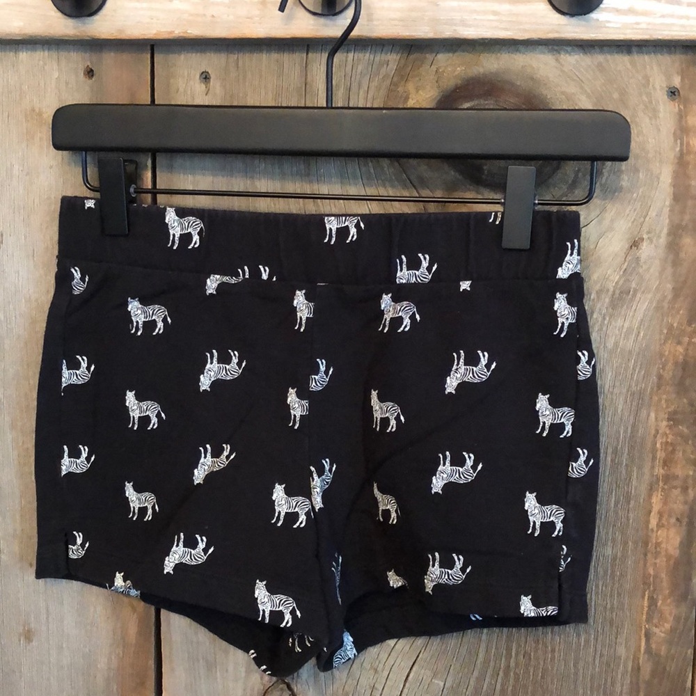 Old Navy Zebra Black Knit Shorts Large 10-12 Girls